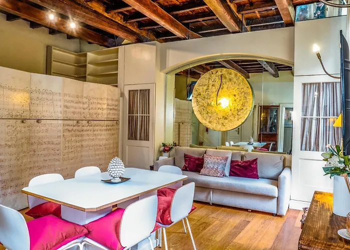 Roman Loft Steps From Piazza Navona Irex Apartment דירה רומא