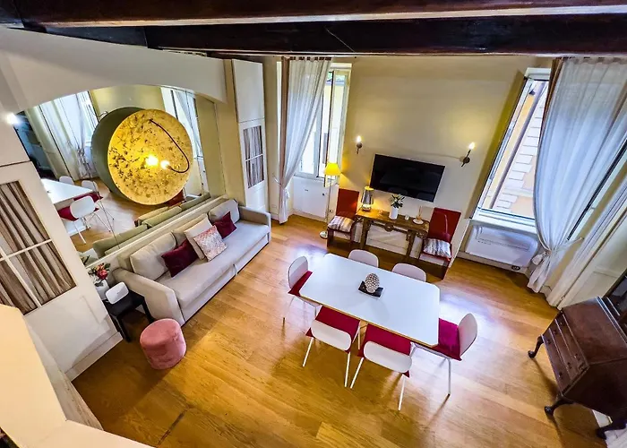 Roman Loft Steps From Piazza Navona Irex Apartment * רומא