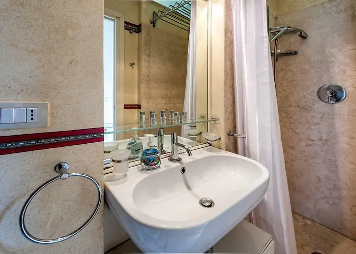 Roman Loft Steps From Piazza Navona Irex Apartment דירה